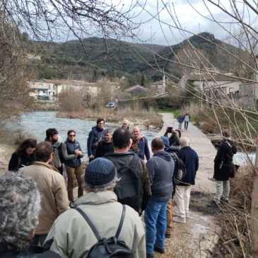 Dans le cadre de l'opération Quartiers de demain, déambulation le long des berges de la Soulondre et de la Lergue. (c)Julie Chansel